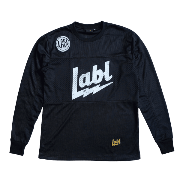 LABL CLASSIC STRIKE B&W